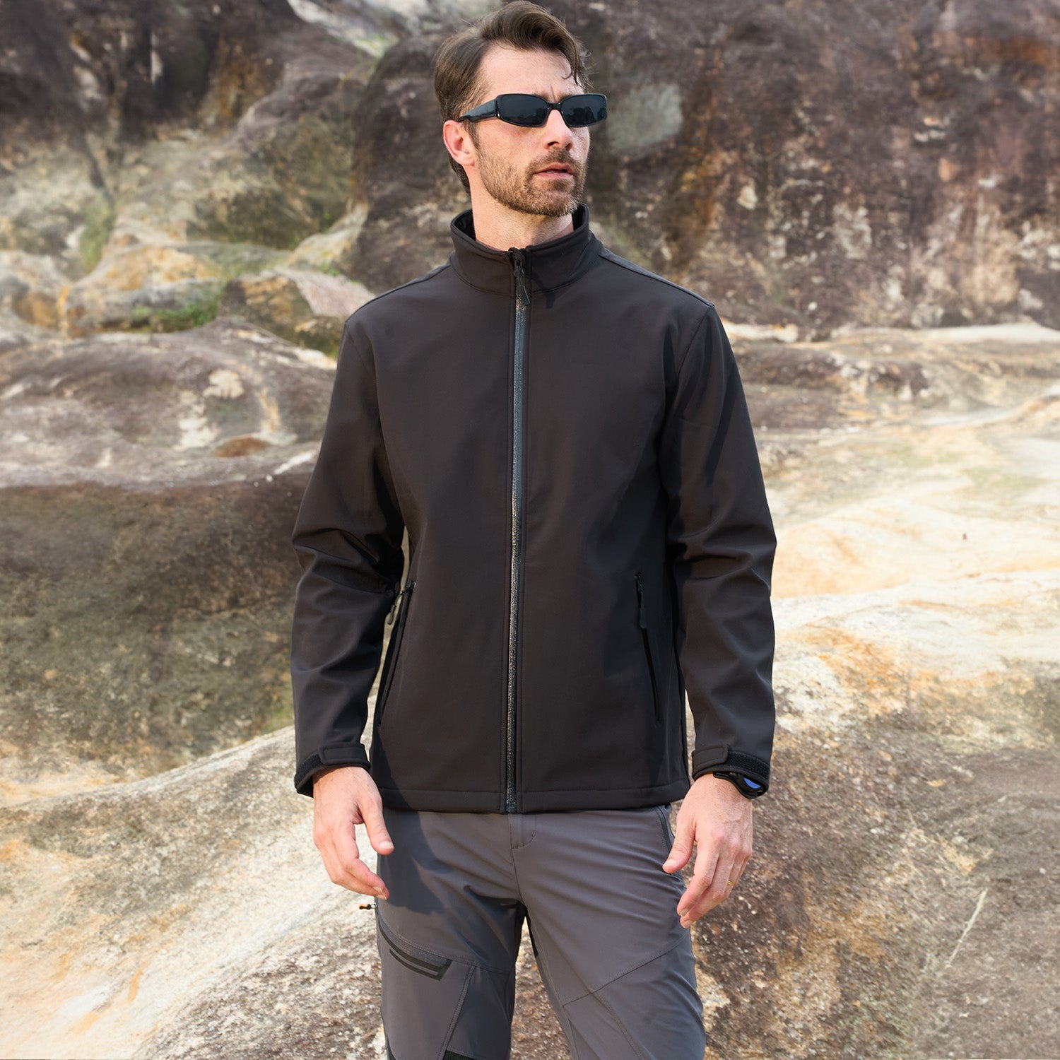 Men's Fleece-Lined Softshell Waterproof & Windproof Jacket