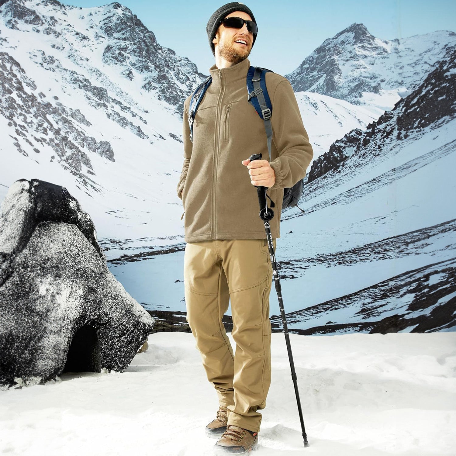 Men's Winter Fleece Jacket with 3 Pockets for Hiking & Outdoor