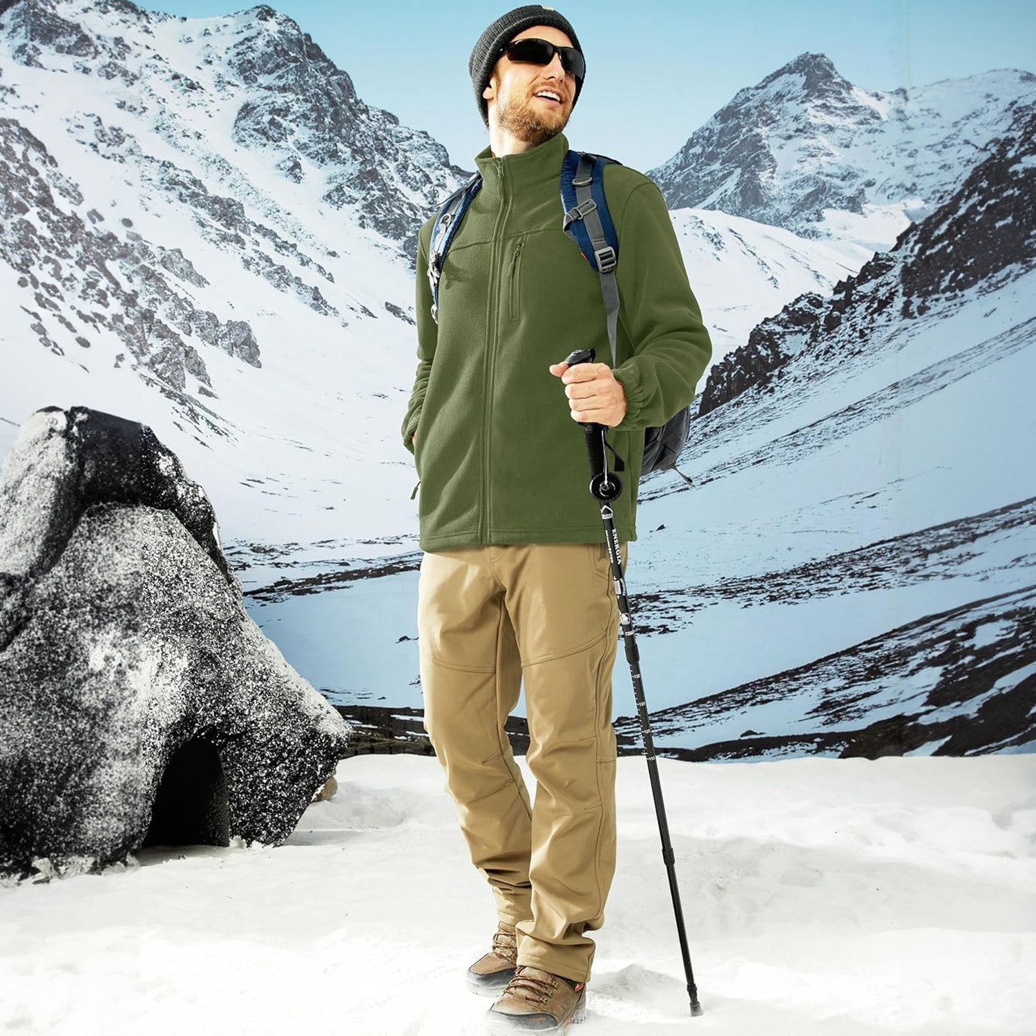 Men's Winter Fleece Jacket with 3 Pockets for Hiking & Outdoor